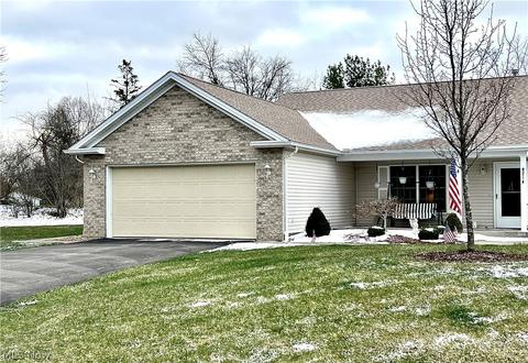 8214 Maramont Dr #A, Boardman, OH 44512 photo 1