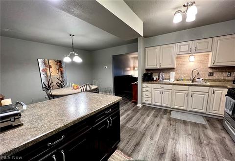 8214 Maramont Dr #A, Boardman, OH 44512 photo 3