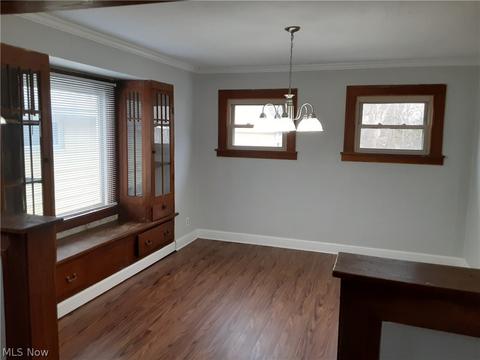 5251 Beech Ave, Maple Heights, OH 44137 photo 7