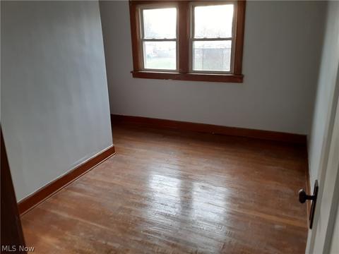 5251 Beech Ave, Maple Heights, OH 44137 photo 16