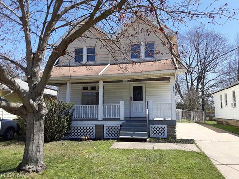 5251 Beech Ave, Maple Heights, OH 44137 photo 1