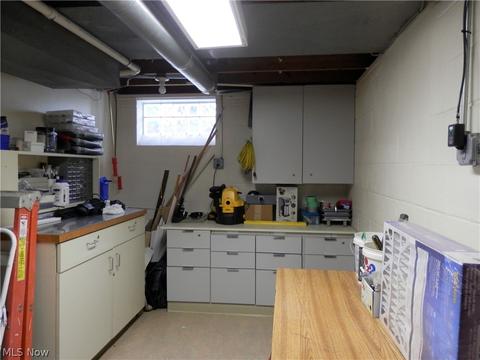 346 E 271st St, Euclid, OH 44132 photo 25