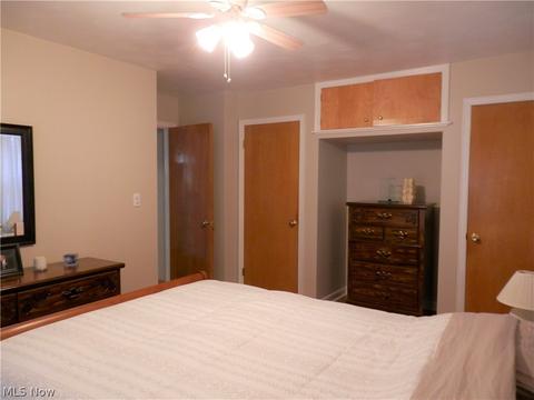 346 E 271st St, Euclid, OH 44132 photo 13