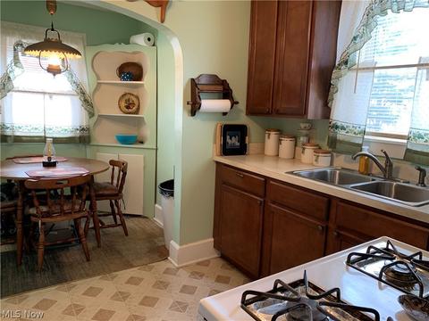 2142 3rd St SE, Canton, OH 44707 photo 7