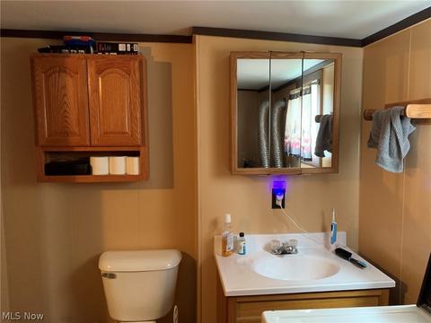 307 E Front St, Dover, OH 44622 photo 17