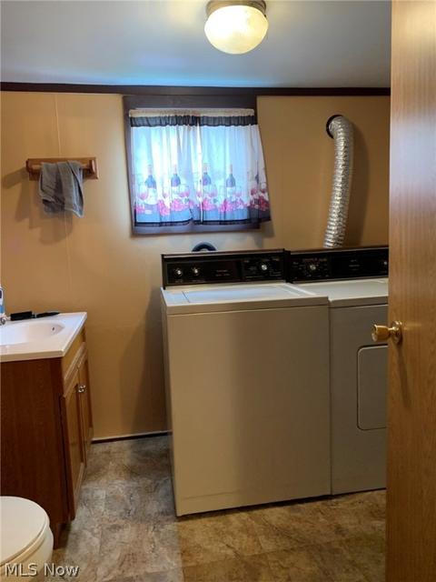 307 E Front St, Dover, OH 44622 photo 18