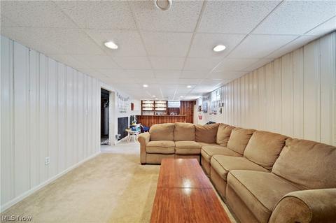 32007 Glenhurst Rd, Willowick, OH 44095 photo 26