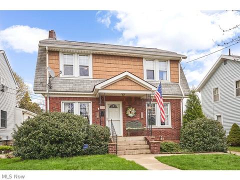 671 Ranney St, Akron, OH 44310 photo 1