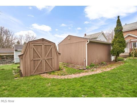 671 Ranney St, Akron, OH 44310 photo 26