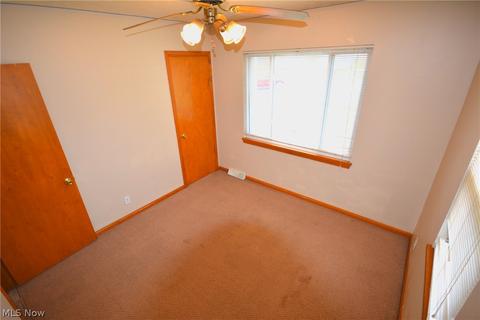 347 Gulf Rd, Elyria, OH 44035 photo 14
