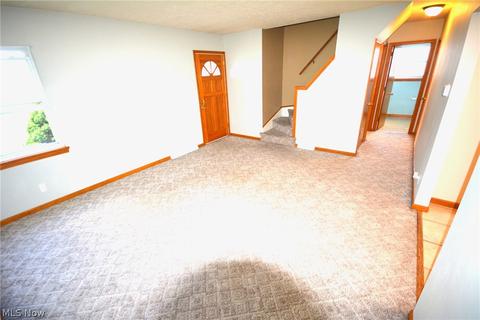 347 Gulf Rd, Elyria, OH 44035 photo 9