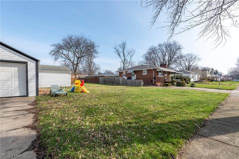 347 Gulf Rd, Elyria, OH 44035 photo 21