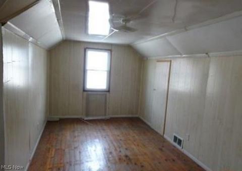 551 E 253rd St, Euclid, OH 44132 photo 8