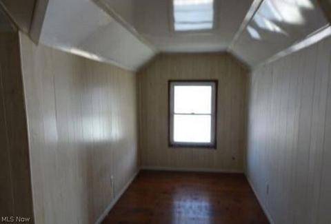 551 E 253rd St, Euclid, OH 44132 photo 9