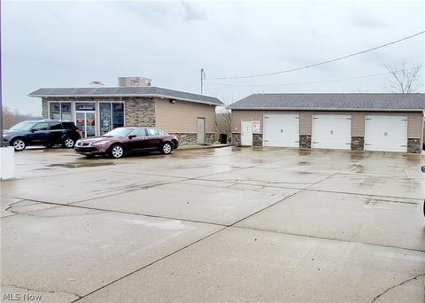 1504 E Wheeling Ave, Cambridge, OH 43725 photo 1