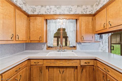 4655 5th St NW, Canton, OH 44708 photo 5