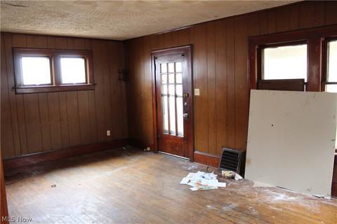 712 Garfield St, Akron, OH 44310 photo 6
