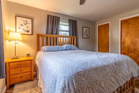 302 E 9th St, Williamstown, WV 26187 photo 13