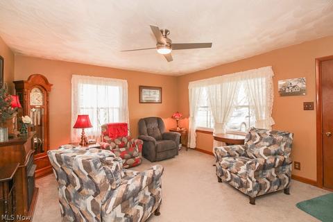 359 Bond St, Elyria, OH 44035 photo 5