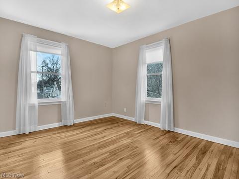 105 E 202nd St, Euclid, OH 44123 photo 13