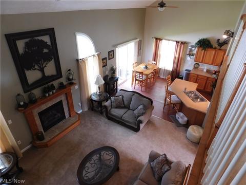 39940 Hope Ct, Elyria, OH 44035 photo 8