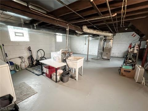 26 Katherine St, Struthers, OH 44471 photo 23