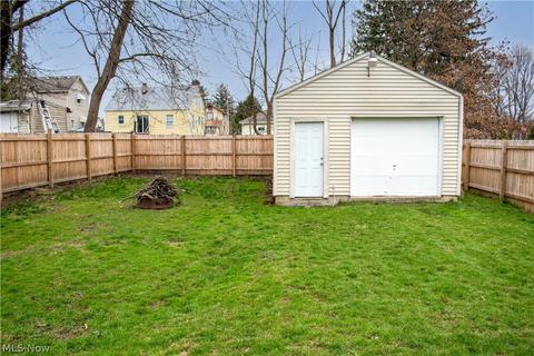 26 Katherine St, Struthers, OH 44471 photo 28