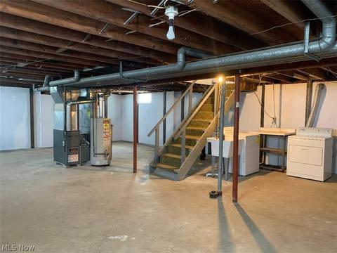 1519 Hyde Park Ave, Akron, OH 44310 photo 13