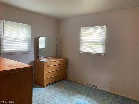 1519 Hyde Park Ave, Akron, OH 44310 photo 11