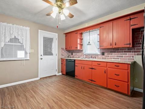 514 Creed St, Struthers, OH 44471 photo 4