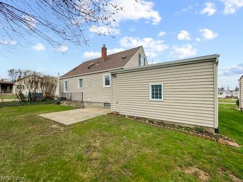 514 Creed St, Struthers, OH 44471 photo 12