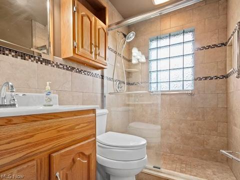 514 Creed St, Struthers, OH 44471 photo 3