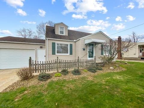 514 Creed St, Struthers, OH 44471 photo 1