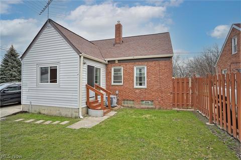 710 E 250th St, Euclid, OH 44132 photo 6