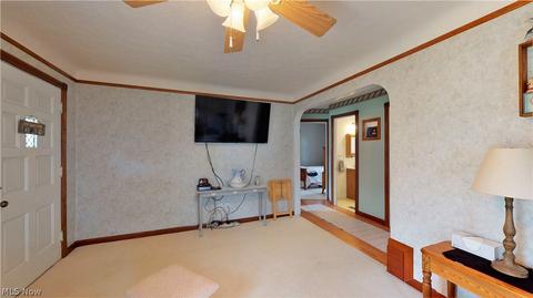 710 E 250th St, Euclid, OH 44132 photo 15