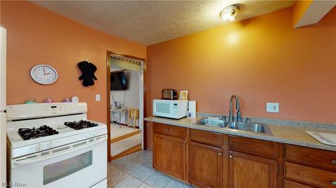 710 E 250th St, Euclid, OH 44132 photo 21
