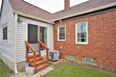 710 E 250th St, Euclid, OH 44132 photo 10