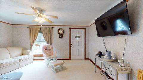 710 E 250th St, Euclid, OH 44132 photo 16