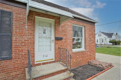 710 E 250th St, Euclid, OH 44132 photo 13