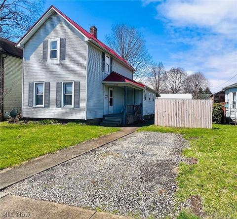 521 Sterling Ave, Dover, OH 44622 photo 1