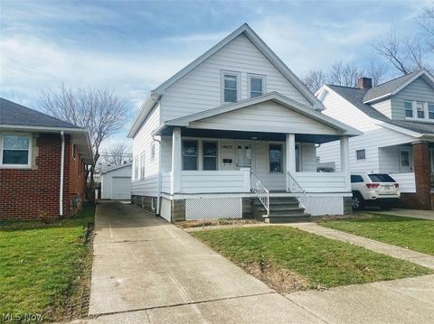 19470 Ormiston Ave, Euclid, OH 44119 photo 1