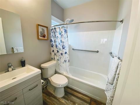 19470 Ormiston Ave, Euclid, OH 44119 photo 6