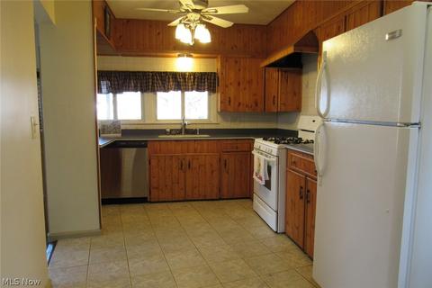 6414 Lake Rd W, Ashtabula, OH 44004 photo 14