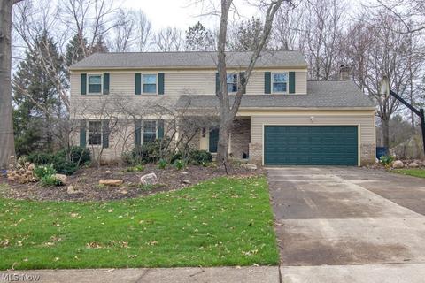 554 Haskell Dr, Akron, OH 44333 photo 24