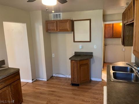 3116 Elyria Ave, Lorain, OH 44055 photo 3