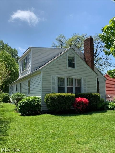 1940 E 43rd St, Ashtabula, OH 44004 photo 2