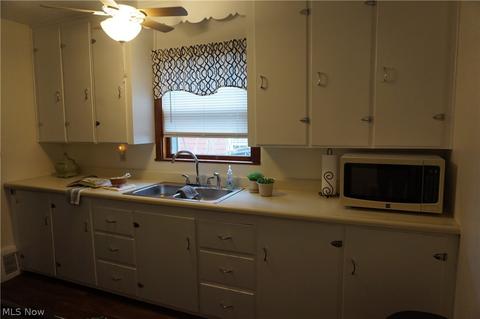 1940 E 43rd St, Ashtabula, OH 44004 photo 12