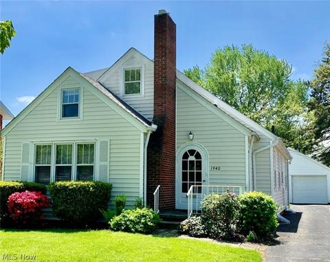 1940 E 43rd St, Ashtabula, OH 44004 photo 1