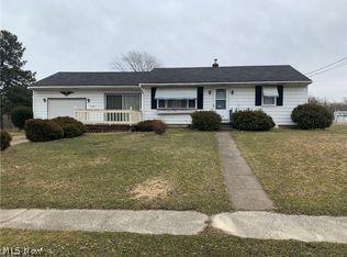 3602 Fargo Dr, Ashtabula, OH 44004 photo 1
