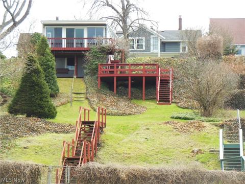 1703 Walnut Blvd, Ashtabula, OH 44004 photo 3